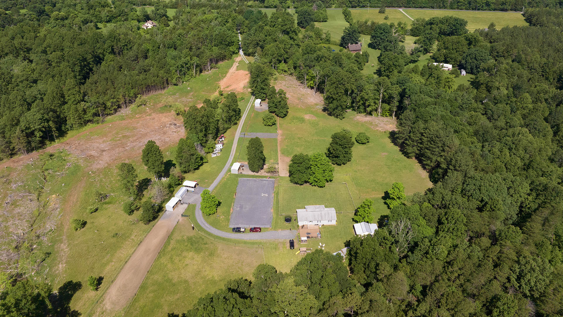 horse farm for sale near Charlottesville VA